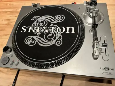 Stanton STR 8 -20 Vintage Turntable Mint condition Fully manual Pitch control New cartridge Newer be...