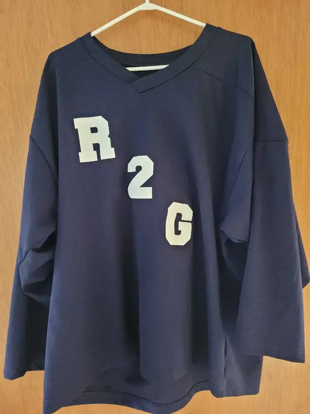 Hockey Practice Jerseys, Cards, Bauer Cage in Hockey in Winnipeg - Image 7