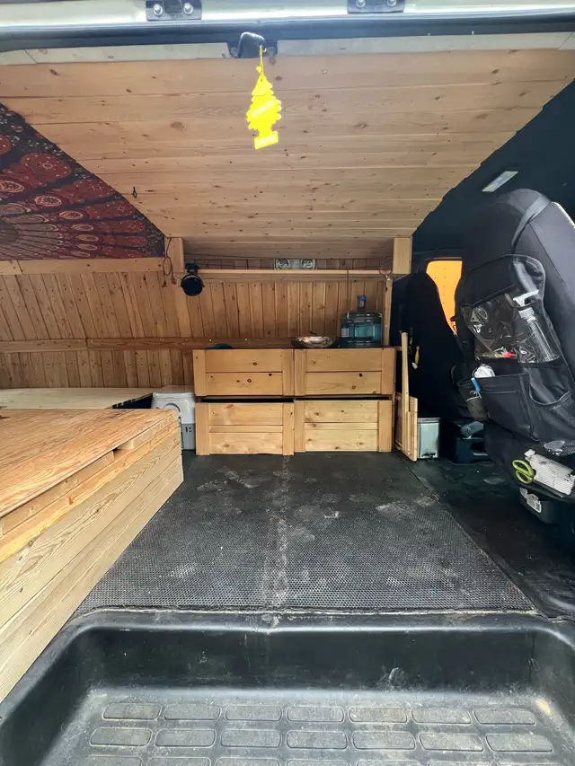 GMC Savana 3500 – Converted and Insulated Camper Van in Travel Trailers & Campers in Fredericton - Image 7