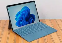 Microsoft Surface Pro 9 Tablet 13" Touch Core I5-1235U 8GB Ram!