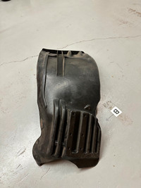 Freightliner cascadia    Mudguard |   Used