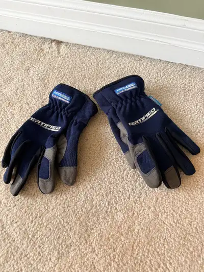 KARTING GLOVES, View more