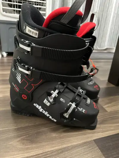 Ski boots, View more