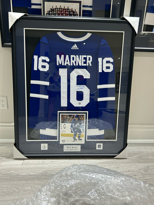  Mitch Marner signed Jersey custom frame in Arts & Collectibles in Markham / York Region