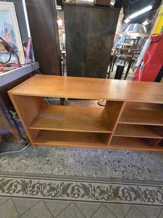 Mcm Teak credenza in TV Tables & Entertainment Units in City of Toronto - Image 4