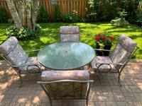 Patio Dining Set - Table with 4 Chairs