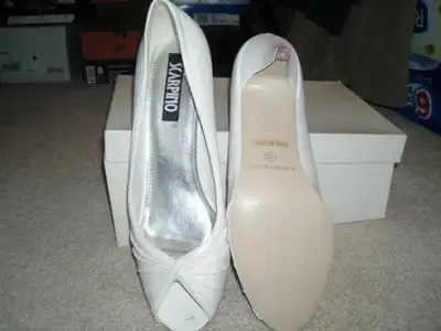 Women's Dress Shoes Size  10, BNIB - Black & White, View more