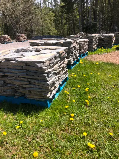 LOCAL Grey Landscaping Rock see more pictures @ https://www.facebook.com/Natural-Flagstone-100589925...