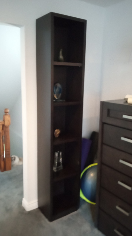 Tall Wooden Dresser w/Matching Book Case in Bookcases & Shelving Units in City of Toronto - Image 3