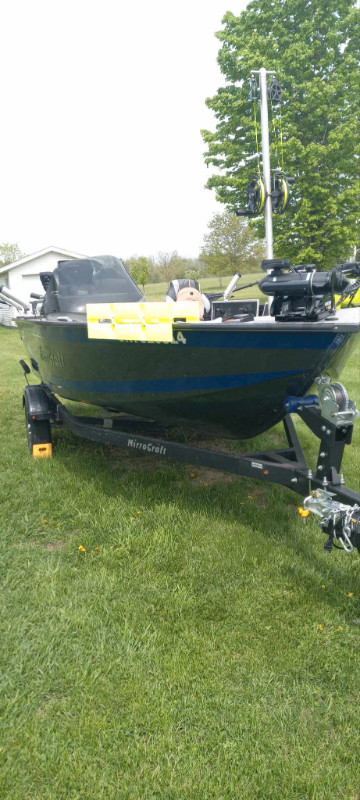 170 Outfitter in Powerboats & Motorboats in Napanee