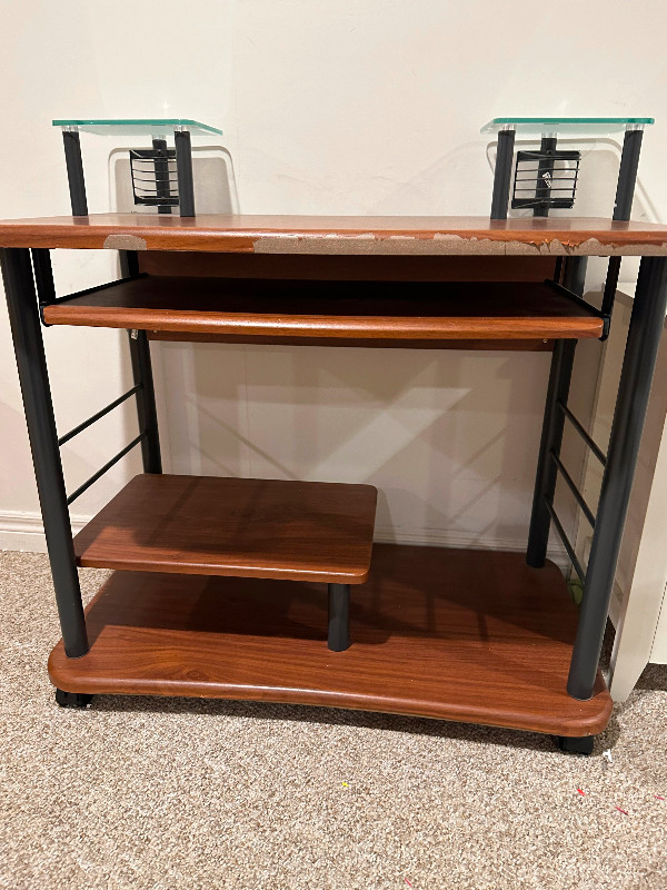 Computer Desk, Maple Dresser & Matching Desk in Desks in Sarnia - Image 2