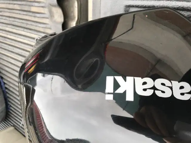 NEW Kawasaki Fuel Tank EX 250 Ninja R 08-12 oem 510865475151 in Other in Barrie - Image 10