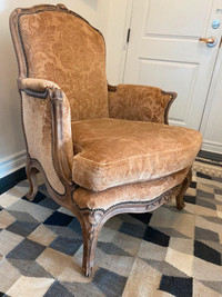 ANTIQUE FRENCH BERGERE CHAIR