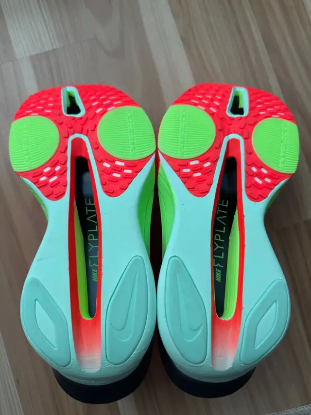 Nike Alphafly 3, size 11 in Men's Shoes in Ottawa - Image 3