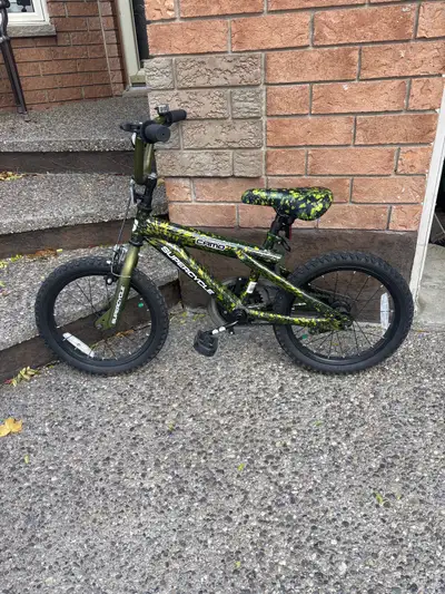 Supercycle Camo 16-inch Bike, View more