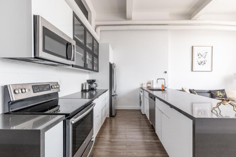 Lease Loft Style Apartment The Dundurn Lofts Long Term Rentals