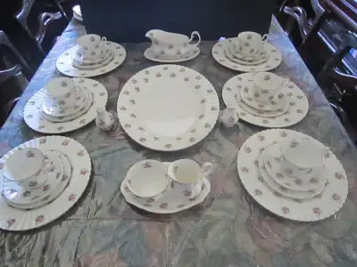 Royal Albert FORGET-ME-NOT ROSE fine bone china set for 6, View more