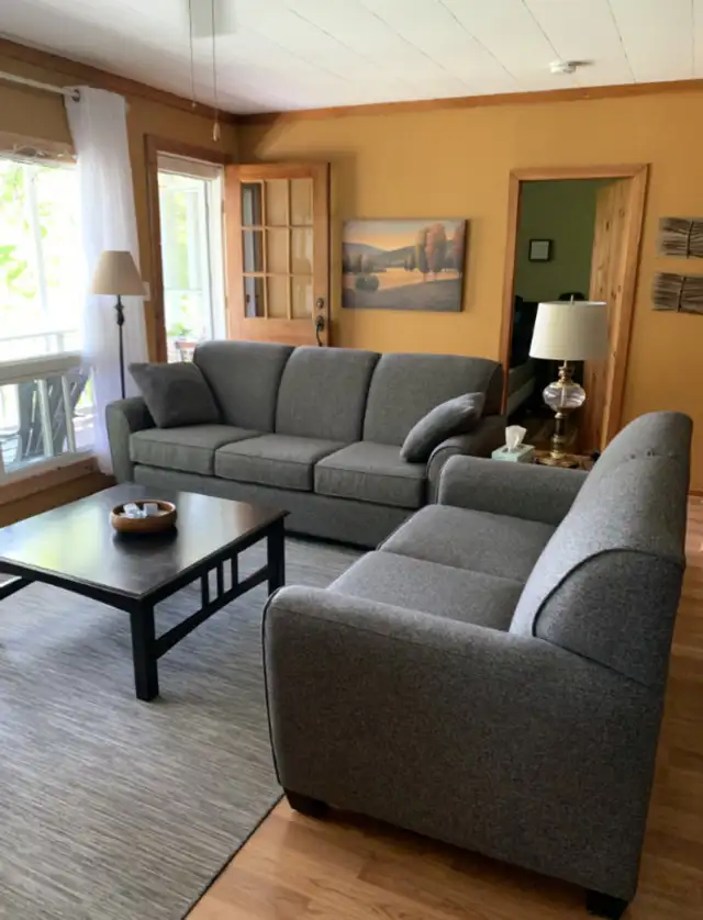 Scenic 3bdrm Cottage for Rent on Lake in Haliburton in Ontario in Canada - Image 10