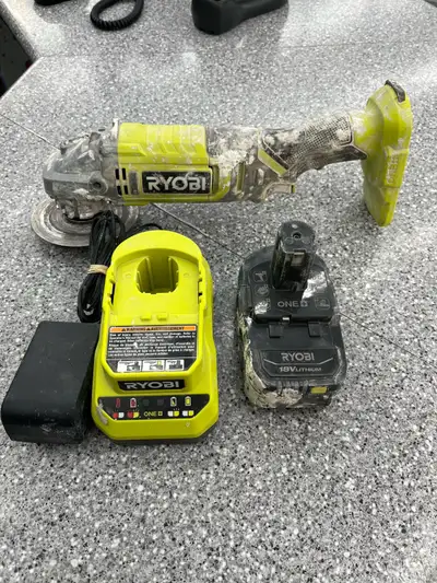Ryobi PCL455 18V Angle Grinder Battery and charger included. Good working condition. Item # 1409520...