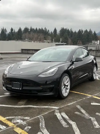 2022 Tesla Model 3 Contact for any car 778//999//4944 DL: 50747
