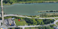 St. Catherines ATTN LAND BUYERS Half Acre on the Welland Canal