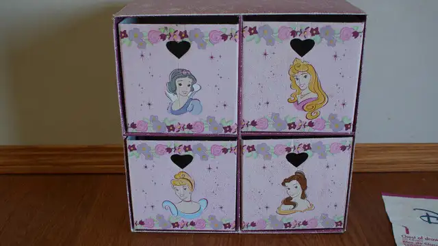Disney Home Princess Collection Cardboard Chest of Drawers in Storage & Organization in Calgary - Image 3