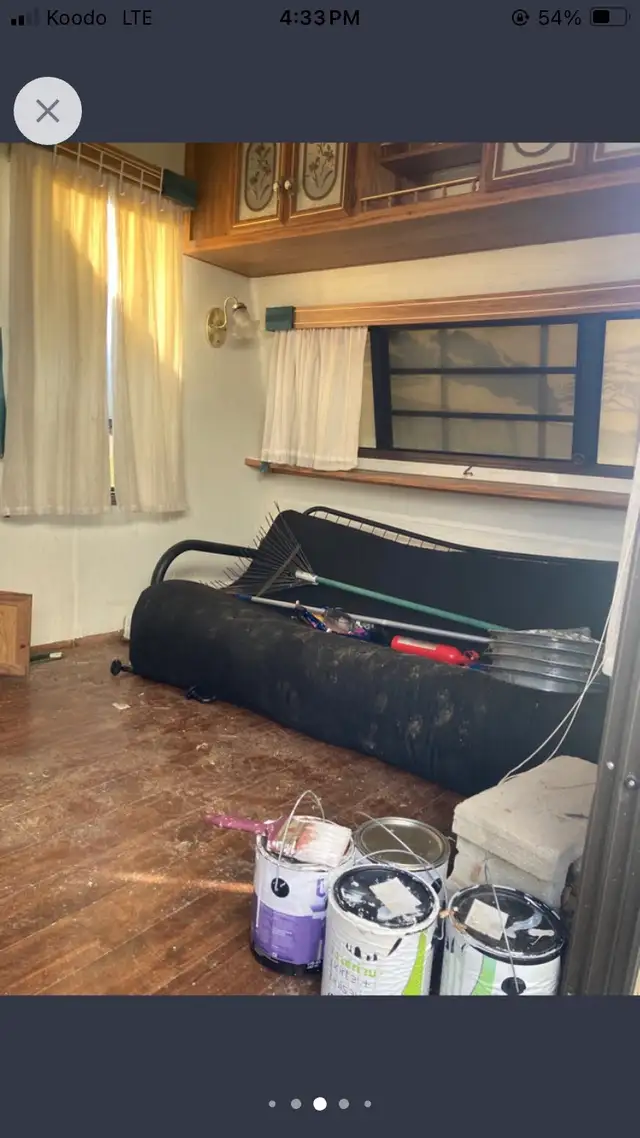 36’ citation camper trailer living bunkie storage tiny home apt. in Farming Equipment in Barrie - Image 7