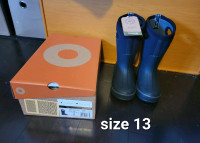Boys toddler size 13 bogs (new in box)