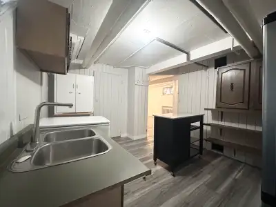 Cozy 2 Bedroom 1 Bath Basement Apartment