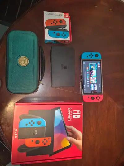 Nintendo Switch OLED, View more
