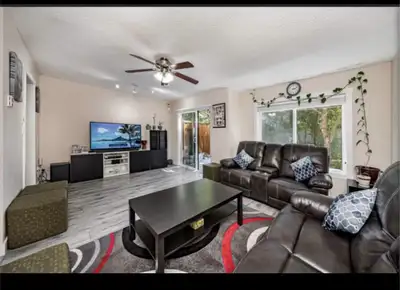 3 bedroom 1.5 washroom 2 parking available From December 1 & December 15