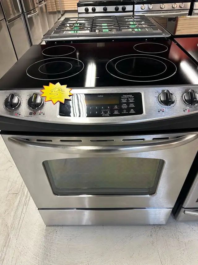 -SALE! Electric Slide-In Stove “WHIRLPOOL” 30” in Stoves, Ovens & Ranges in Barrie - Image 5