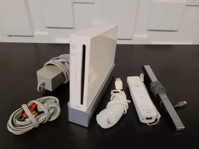 56 Games Nintendo Wii system in Nintendo Wii in Hamilton - Image 2