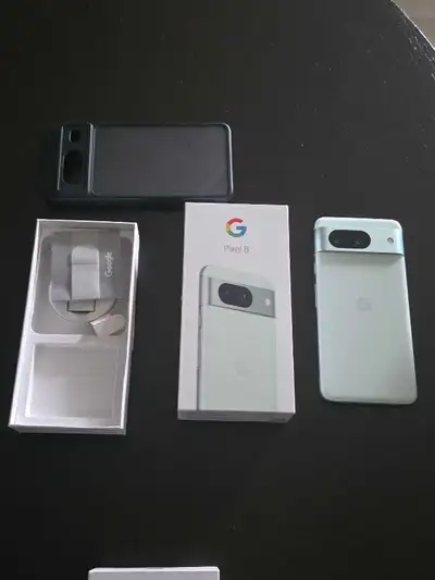 rare mint green pixel 8 unlocked sale or trade, View more