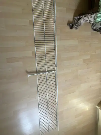 Tablette de garde-robe, View more