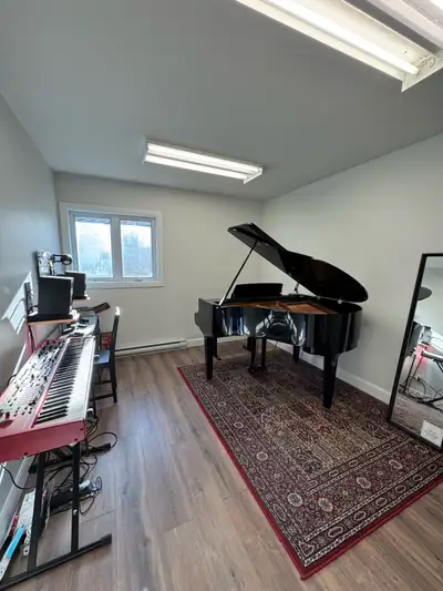 Cours de piano à Lévis (disponible en ligne), View more