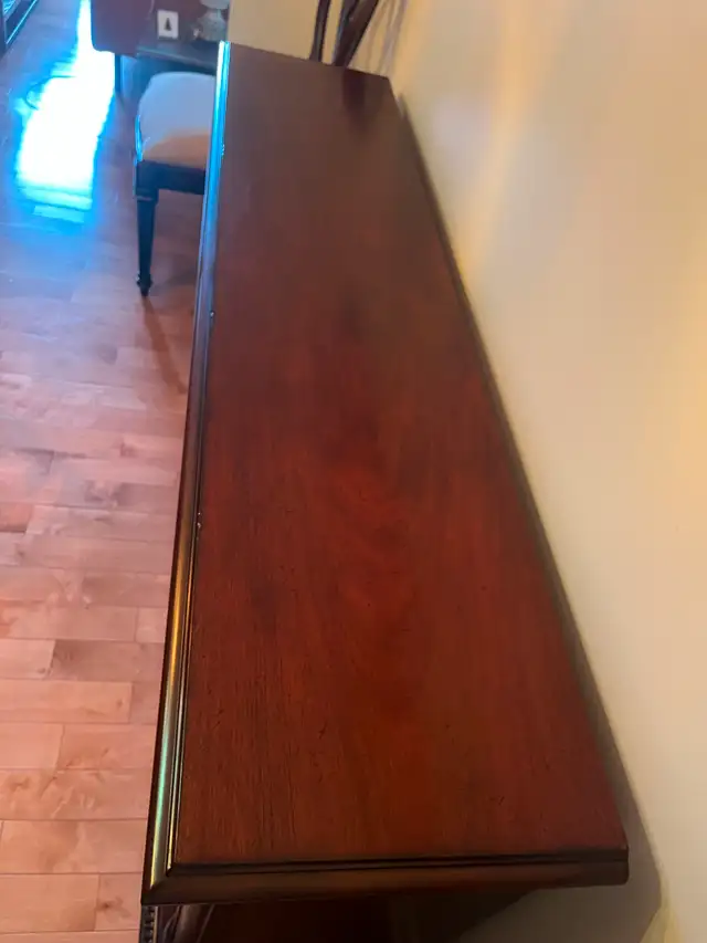 Dinning Room Sideboard Buffet Cabinet; Like New; Moving!!!62863281268481123