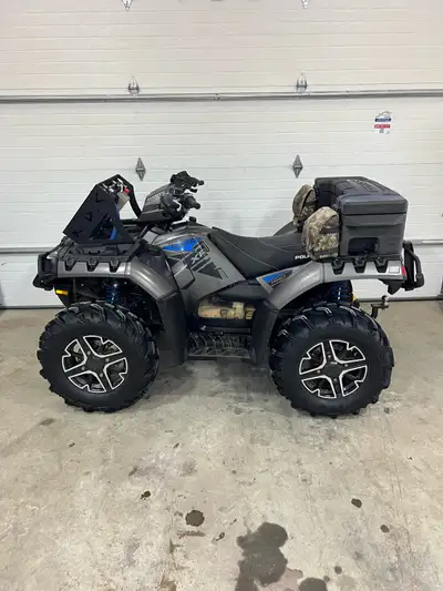 2015 Polaris Sportsman XP1000 Limited! Low KMS! Near Mint! This is an amazing quad. Power steering....