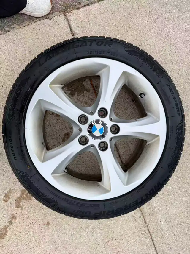 BMW Winter Tires and Rims 17 inch in Tires & Rims in Markham / York Region - Image 2