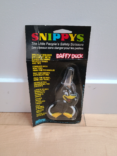Selling a brand new pair of vintage snippys daffy duck cartoon scissors. - Specifically designed wit...