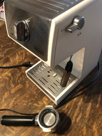 DeLonghi Coffe Maker
