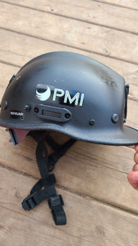 Kevlar Rescue Helmets "PMI Advantage"