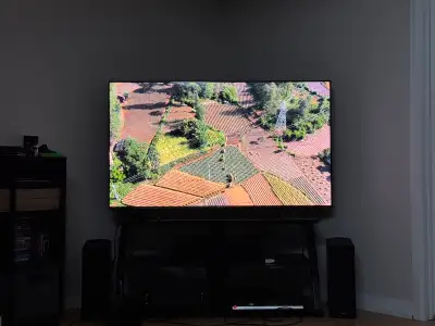 65” Hisense U8K (U88K) 4K Miniled TV, View more
