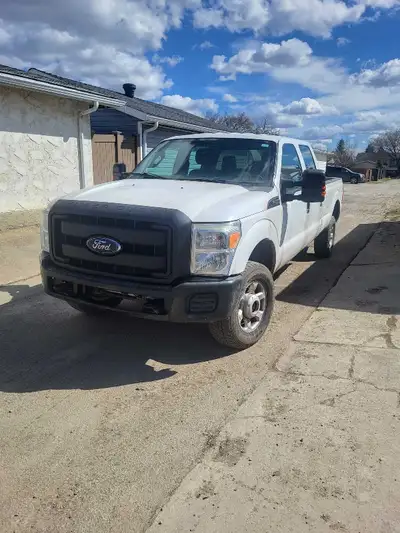 2012 Ford F-350 Crew Cab 4x4 – Long Box Strong, reliable truck — ready for work. Crew cab (4 full do...