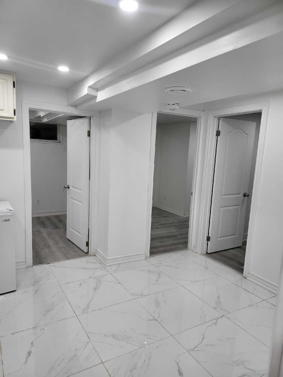 Basement for rent close to Clarkson GO station 5
