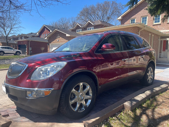 Buick Enclave SUV 2010 in Cars & Trucks in Markham / York Region - Image 3