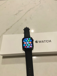Apple Watch SE GPS (2nd Generation)
