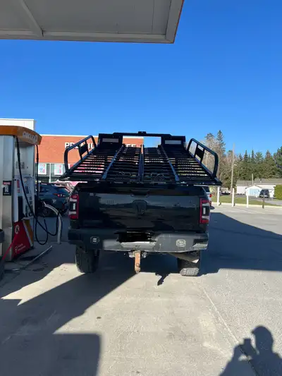 Works great in great shape, recently purchased a new truck and does not fit my bed, it fits 6’ and 8...