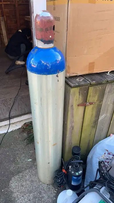 Free Carbon Dioxide Cylinder , View more