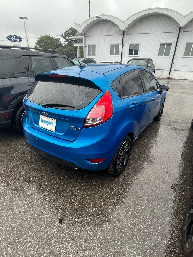 2016 Ford Fiesta SE Hatchback in Cars & Trucks in London - Image 3
